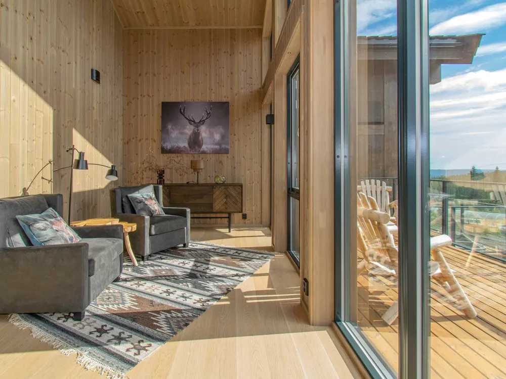 Mountain Chalet 04