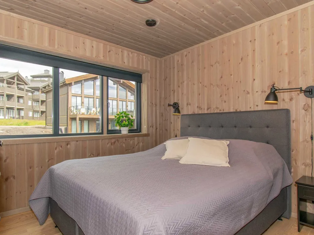 Mountain Chalet 04